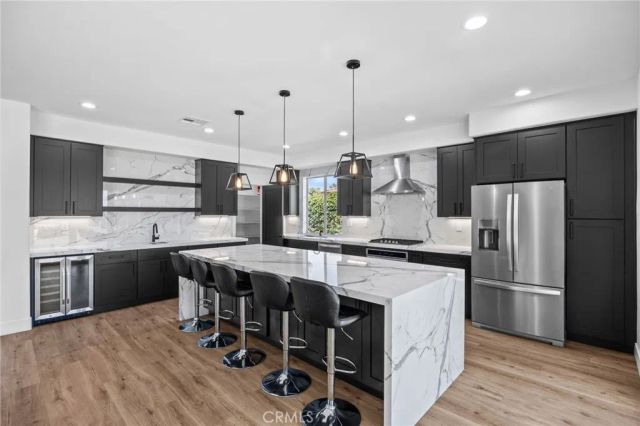 1481 Sunshine Circle, Corona, CA 92881