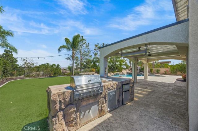 1481 Sunshine Circle, Corona, CA 92881