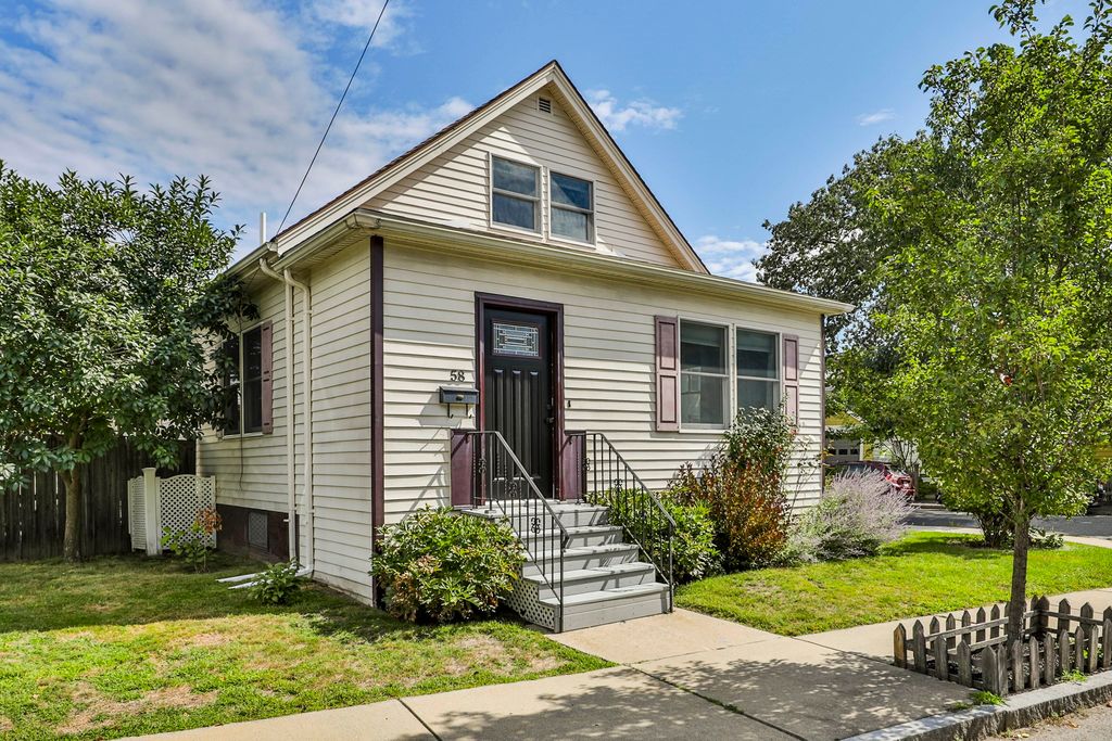 58 Charnwood Rd, Medford, MA 02155
