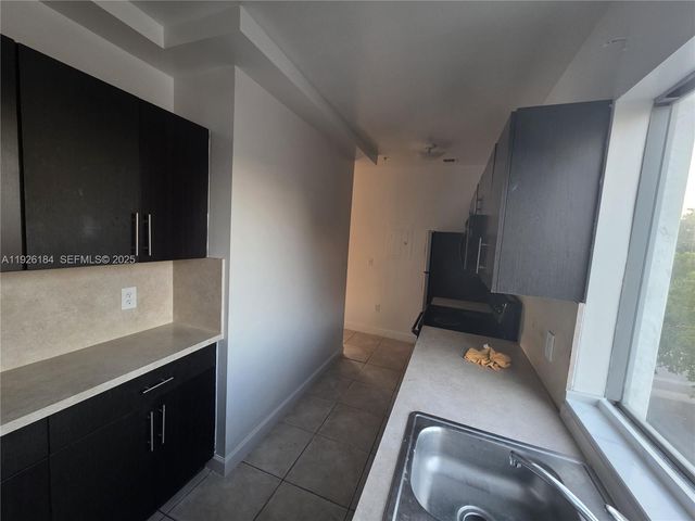 2389 NW 26th St 3A, Miami, FL 33142