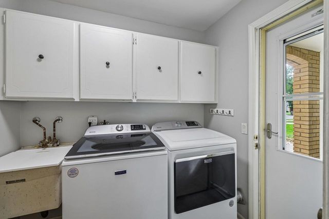 5318 Comanche Way, Madison, WI 53704