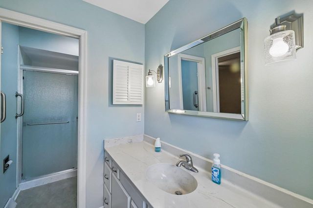 5318 Comanche Way, Madison, WI 53704