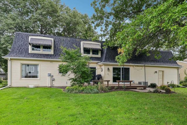 5318 Comanche Way, Madison, WI 53704