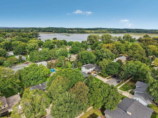 5318 Comanche Way, Madison, WI 53704