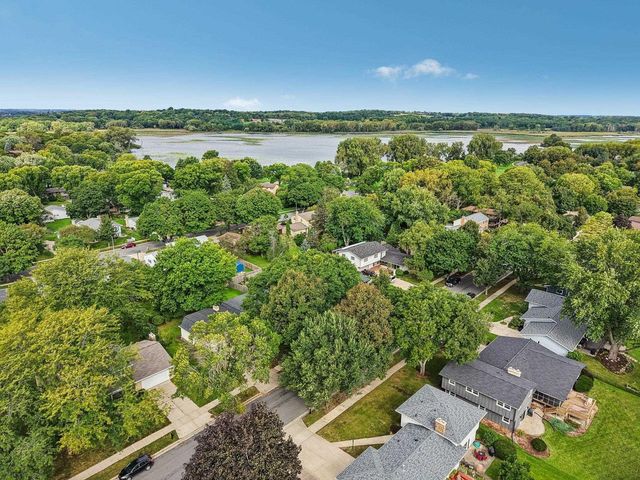 5318 Comanche Way, Madison, WI 53704