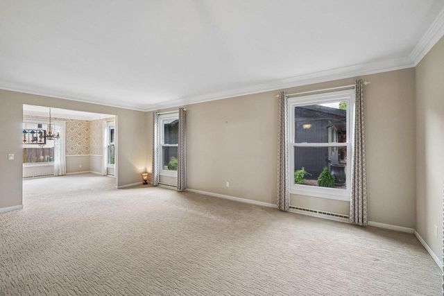 5318 Comanche Way, Madison, WI 53704