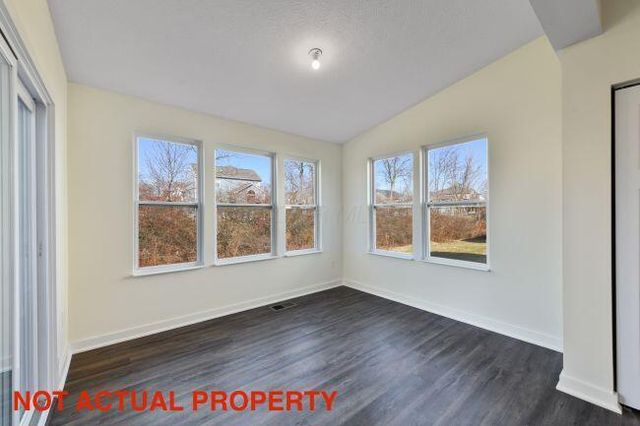4420 Belle Apple Street, Grove City, OH 43123