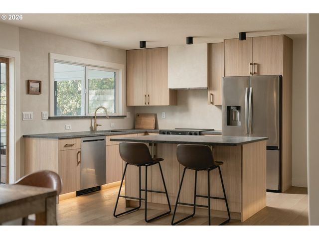 14901 Se LEE Ave, Milwaukie, OR 97267