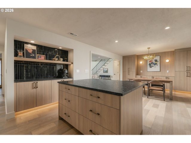 14901 Se LEE Ave, Milwaukie, OR 97267