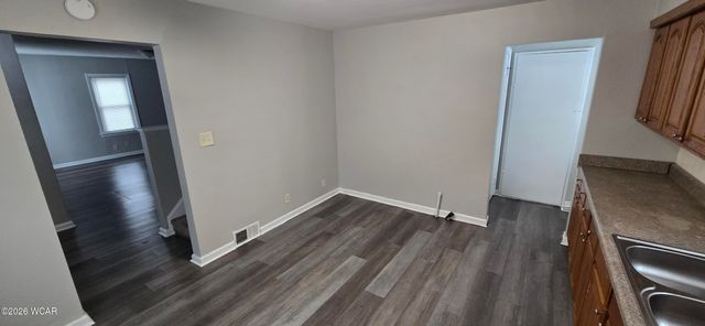 1918 Oakland Parkway, Lima, OH 45805