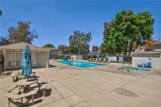 26200 Redlands 148, Redlands, CA 92373