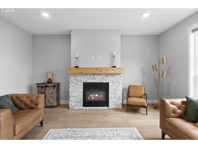 3470 W 3RD St, Washougal, WA 98671