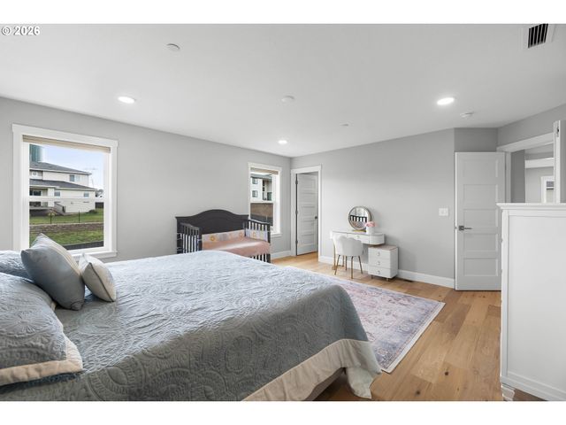 3470 W 3RD St, Washougal, WA 98671