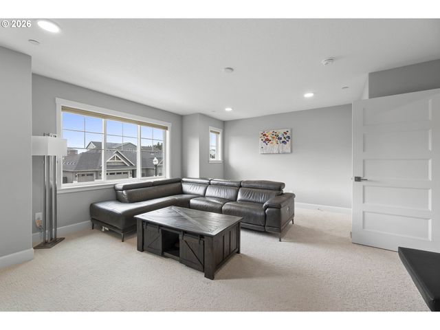 3470 W 3RD St, Washougal, WA 98671