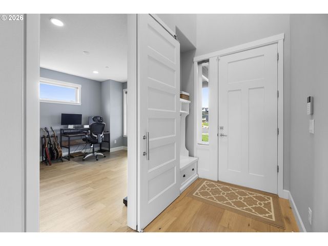 3470 W 3RD St, Washougal, WA 98671