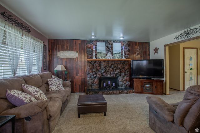 3744 S OBERLIN RD, West Valley City, UT 84120