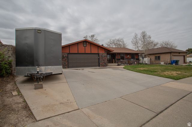 3744 S OBERLIN RD, West Valley City, UT 84120