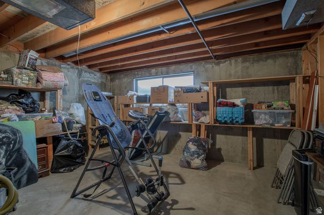 3744 S OBERLIN RD, West Valley City, UT 84120