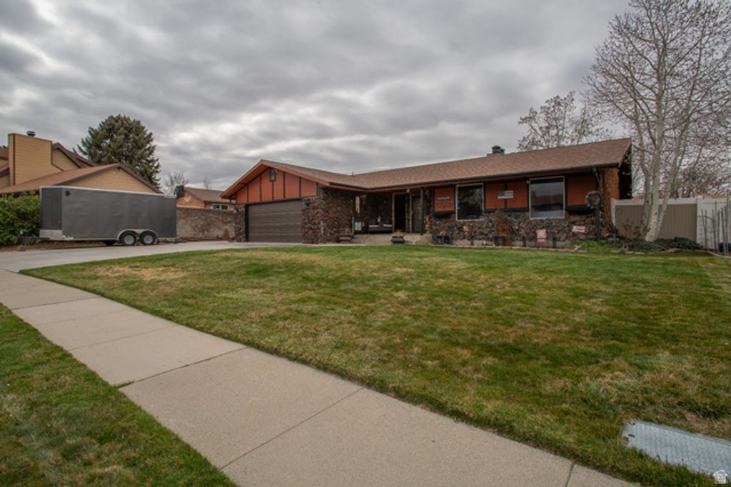 3744 S OBERLIN RD, West Valley City, UT 84120