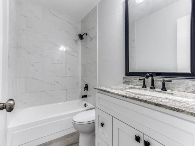 7418 Tulane Drive A, Rowlett, TX 75088