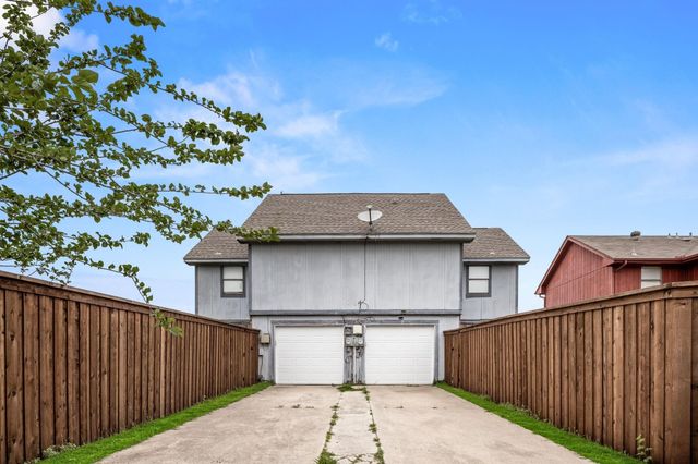 7418 Tulane Drive A, Rowlett, TX 75088