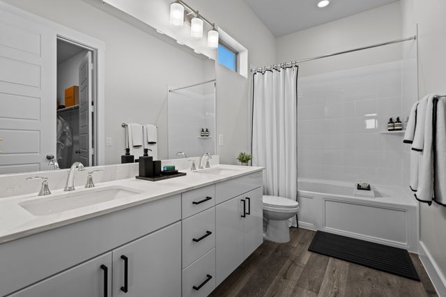 4776 N Luxe Lane 1124B, Denton, TX 76207