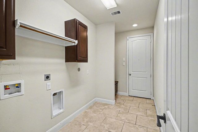 13303 Kemper Rock Court, Rosharon, TX 77583