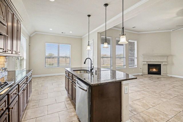 13303 Kemper Rock Court, Rosharon, TX 77583