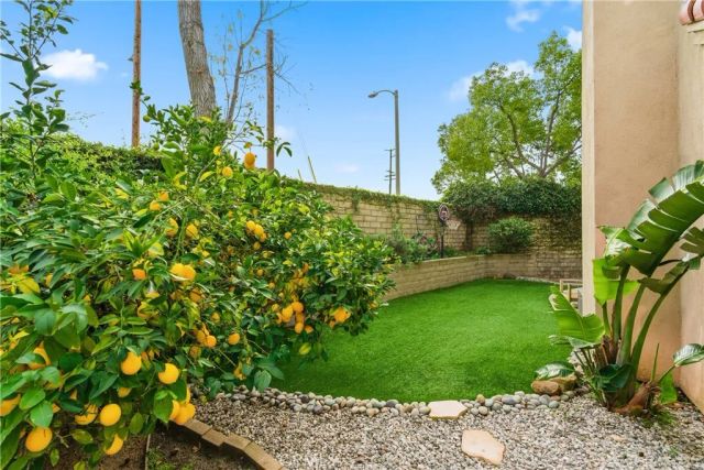 4302 Oak Glen Street, Calabasas, CA 91302