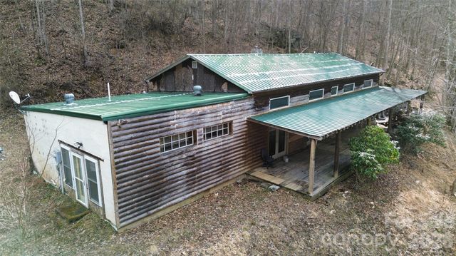 17619 Nc 209 Highway, Hot Springs, NC 28743