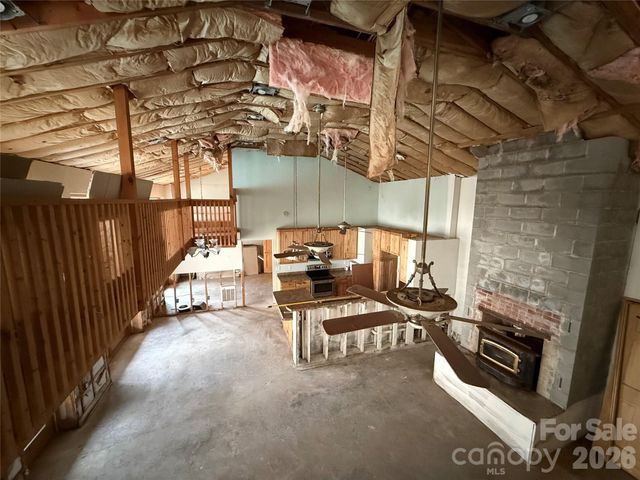 17619 Nc 209 Highway, Hot Springs, NC 28743