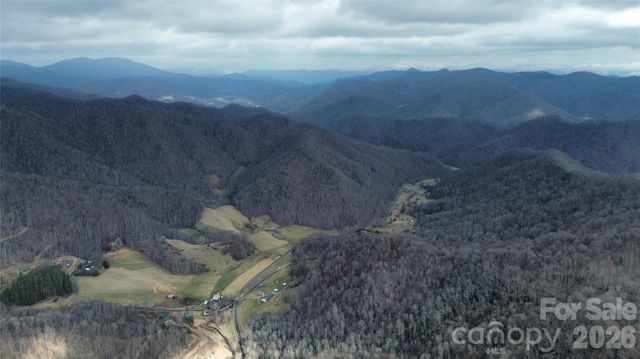 17619 Nc 209 Highway, Hot Springs, NC 28743