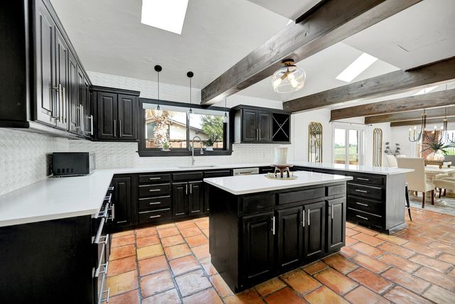 6204 Sequoia Dr, Midland, TX 79707