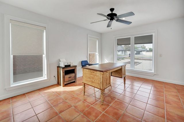 6204 Sequoia Dr, Midland, TX 79707