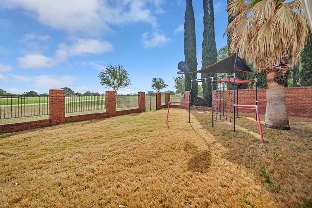 6204 Sequoia Dr, Midland, TX 79707