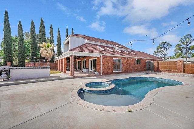 6204 Sequoia Dr, Midland, TX 79707