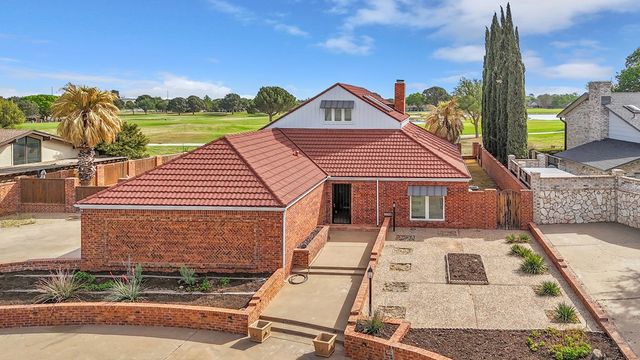 6204 Sequoia Dr, Midland, TX 79707