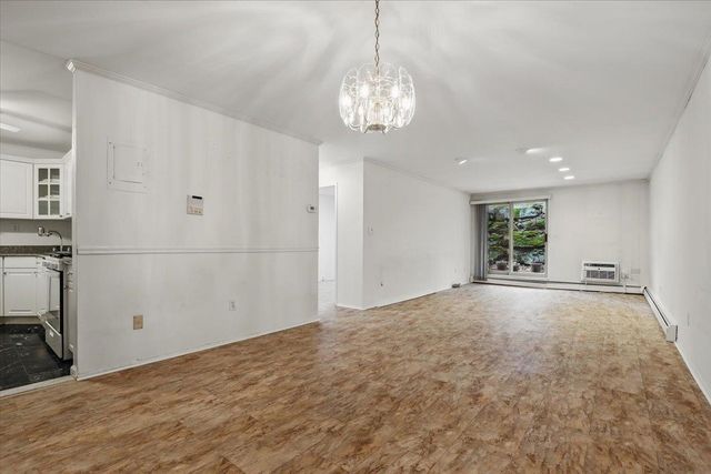 2 Fountain Lane 1V, Scarsdale, NY 10583