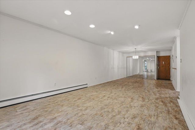 2 Fountain Lane 1V, Scarsdale, NY 10583