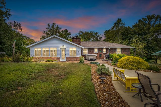 1665 Palmer Rd, Lebanon, TN 37090