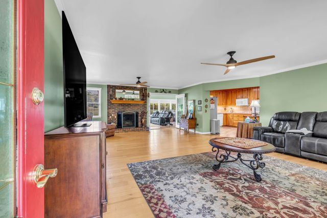 1665 Palmer Rd, Lebanon, TN 37090