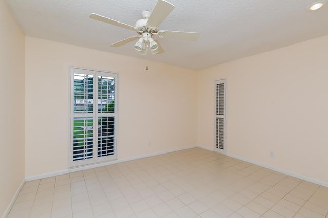 1491 SE Sunshine Avenue, Port St Lucie, FL 34952