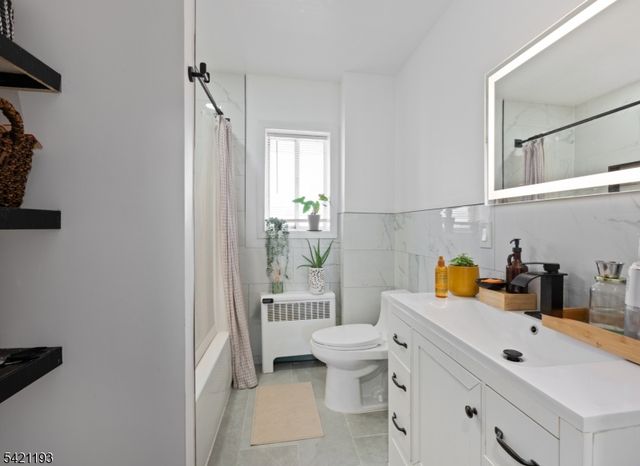 3912 Liberty Ave, North Bergen Twp., NJ 07047