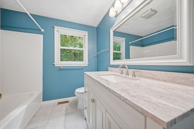 131 Federal St, Wilmington, MA 01887