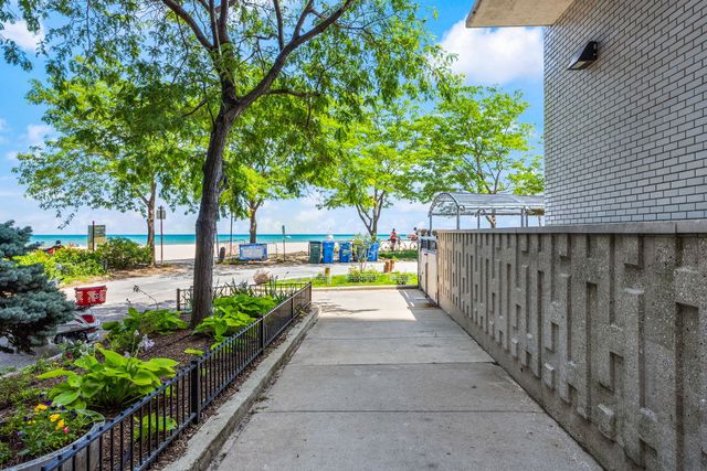 5757 N Sheridan Road 20G, Chicago, IL 60660
