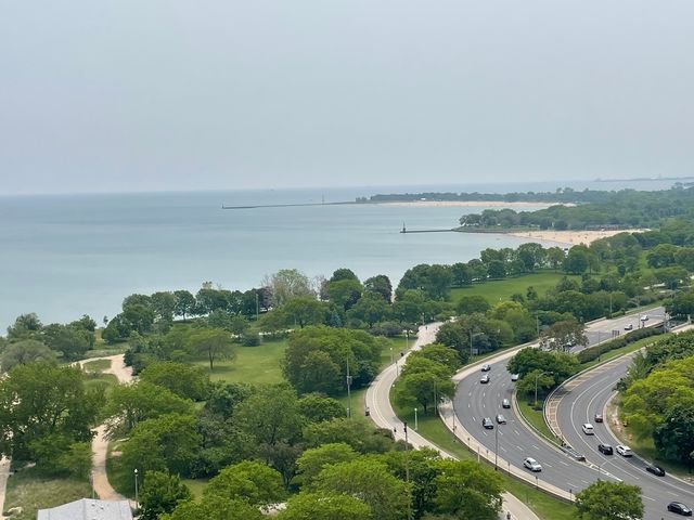 5757 N Sheridan Road 20G, Chicago, IL 60660