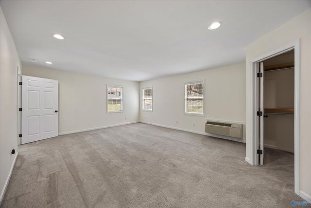 713 Stanhope Drive, Huntsville, AL 35801