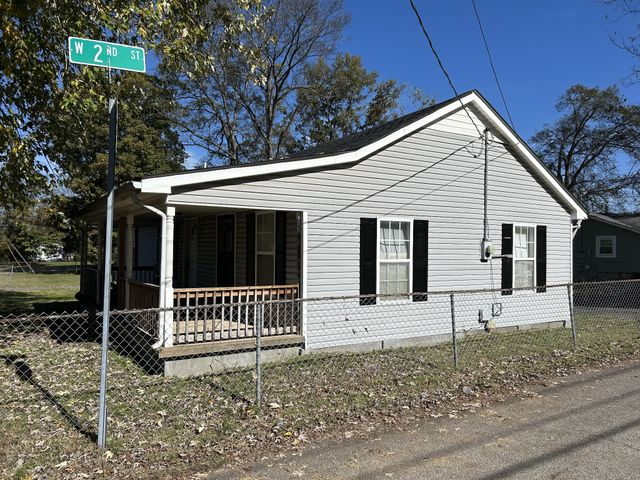226 Hill St, Columbia, TN 38401