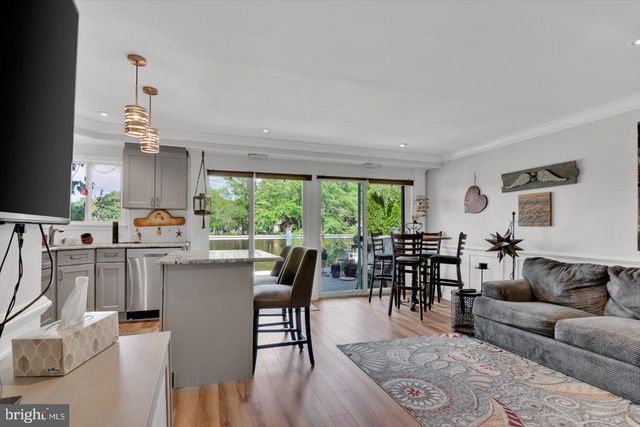 79 E ATLANTIC AVE, Clementon, NJ 08021
