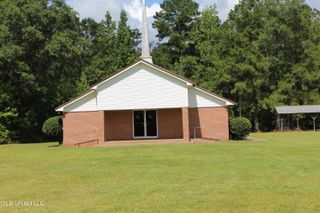 2223 Ford James Road, Lucedale, MS 39452